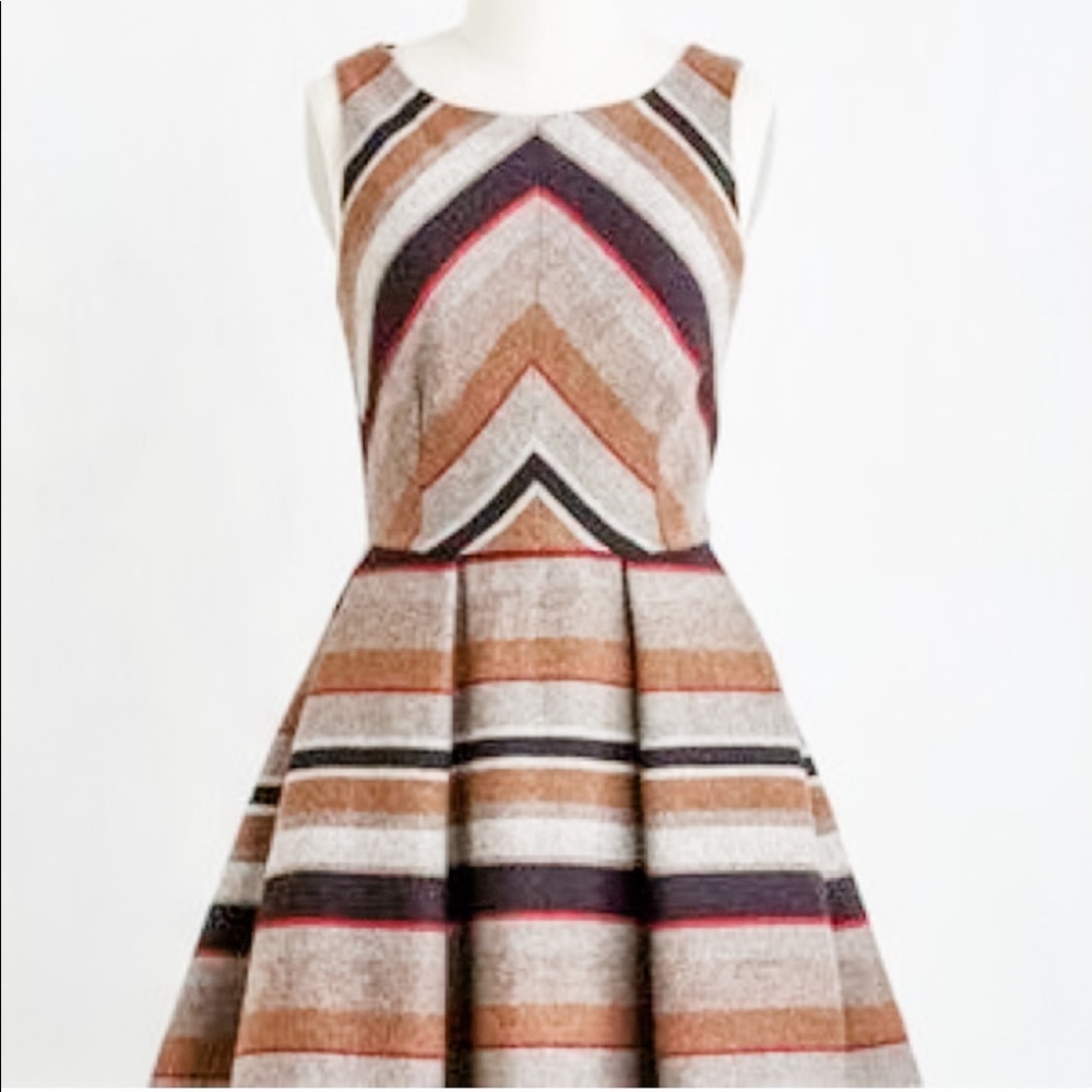 NWOT Eva Franco Wool Coconinno Dress Size Medium